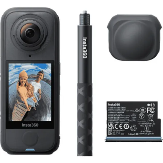 Экшн-камера Insta360 X4 Air Starter Bundle Black (Черная)